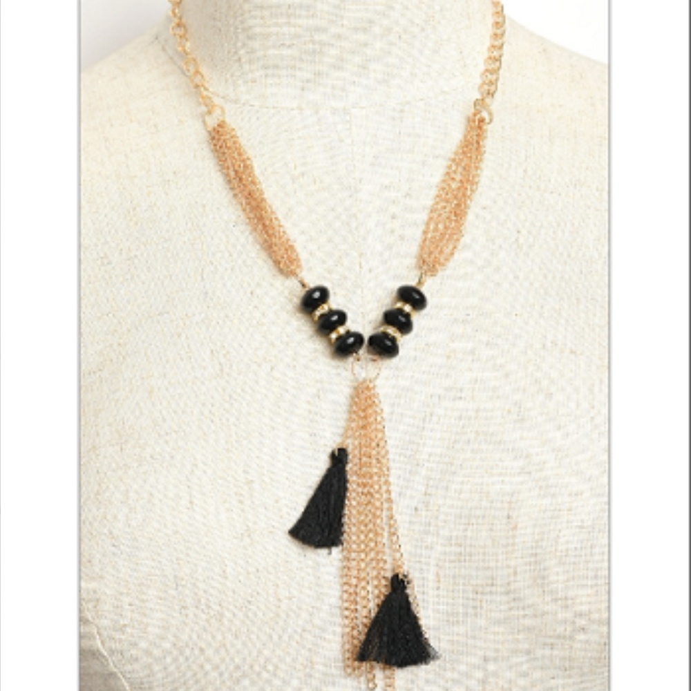 NWT Chain Tassle Bead Drop Necklace - Picture 2 of 6